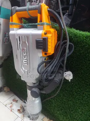 Professional 1700W Demolition Breaker/ Jack Hammer
