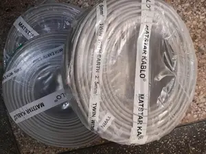 2.5mm Twin With Earth Cable,3 Cores;90 Meters; Mt2581