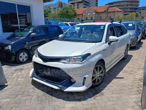 Toyota Corolla Fielder 2017 White