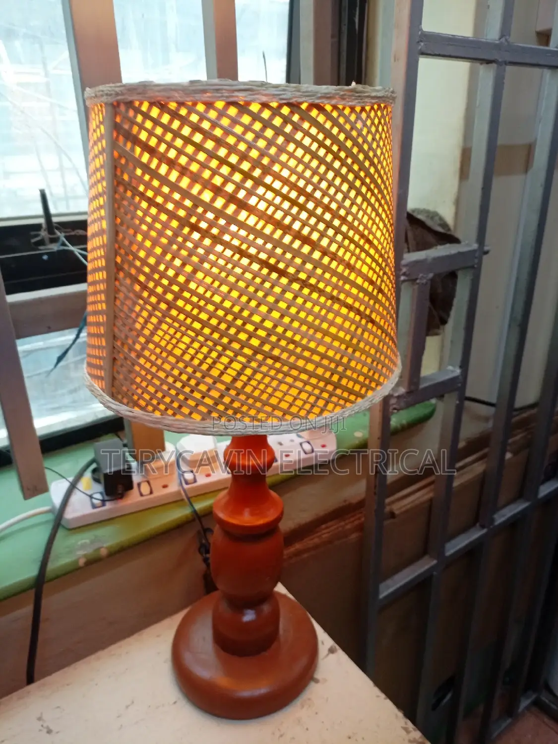 Traditional Table Lamps