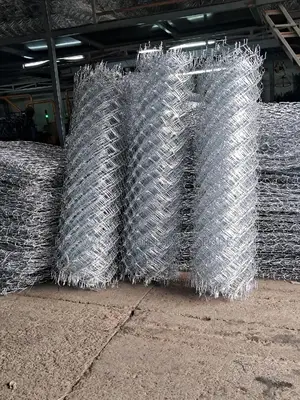 Quality Heavy Duty CHAINLINK Fencing 10g 80×80 7fts