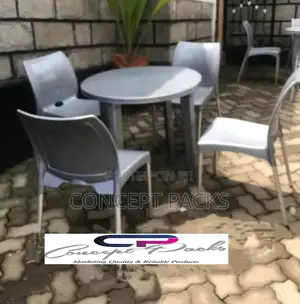 4 Armless Chairs + Round Table Set