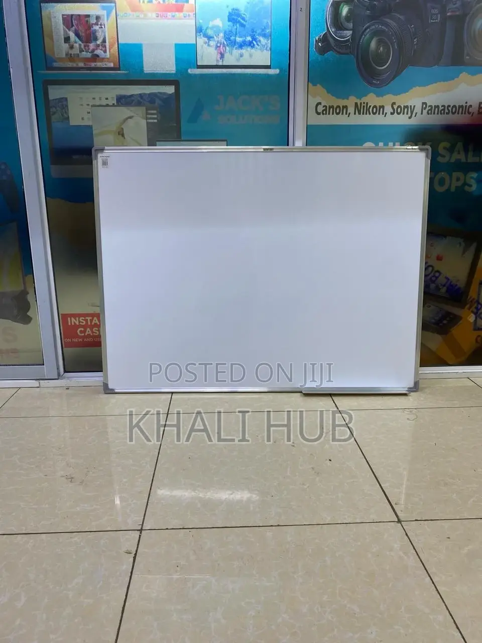 White Board 4ftx3ft White Board» White Board* White Board