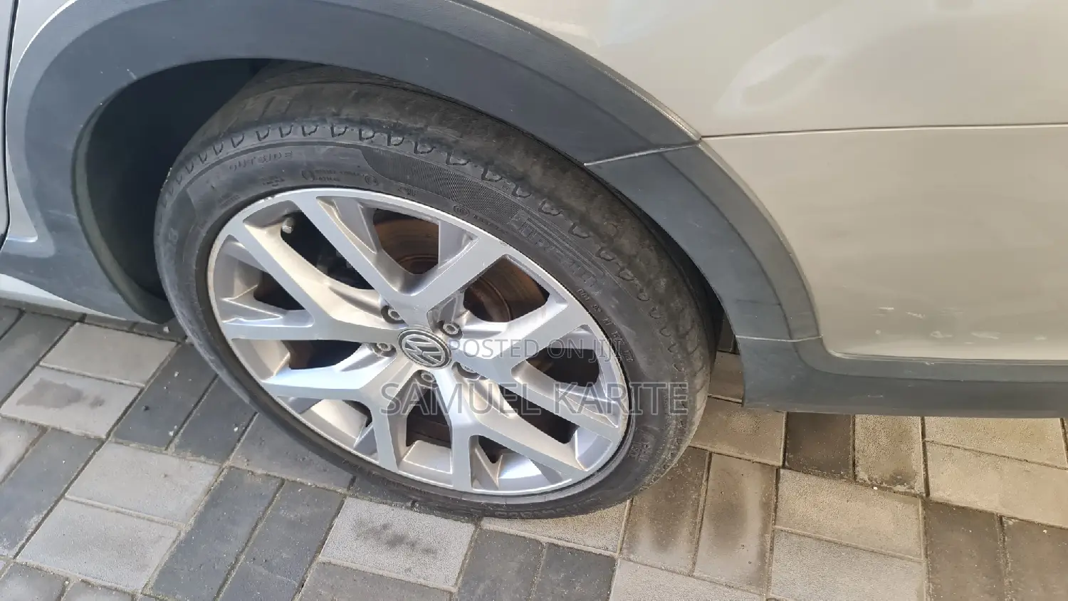 Volkswagen Golf 2017 Silver