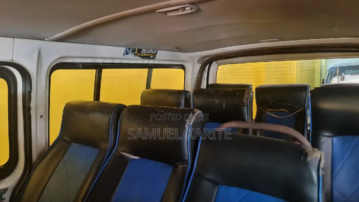 Toyota HiAce 2015 Blue