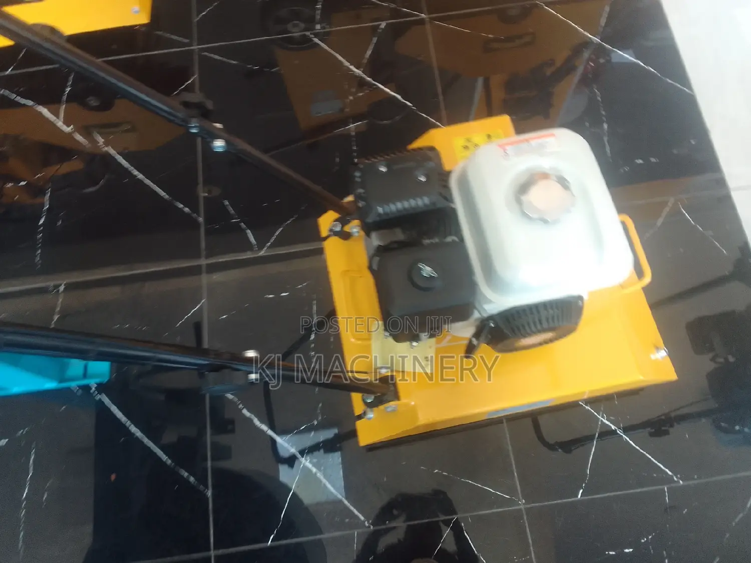 Honda Powered 90kg Plate Compactor
