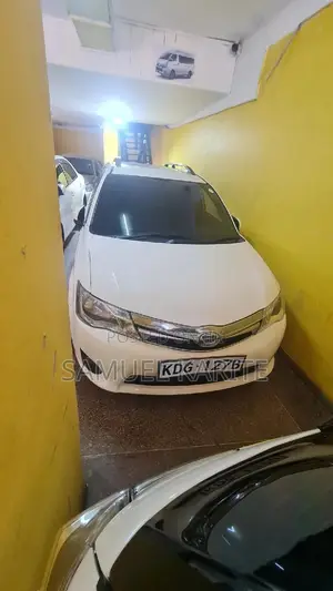 Toyota Corolla Fielder 2014 White