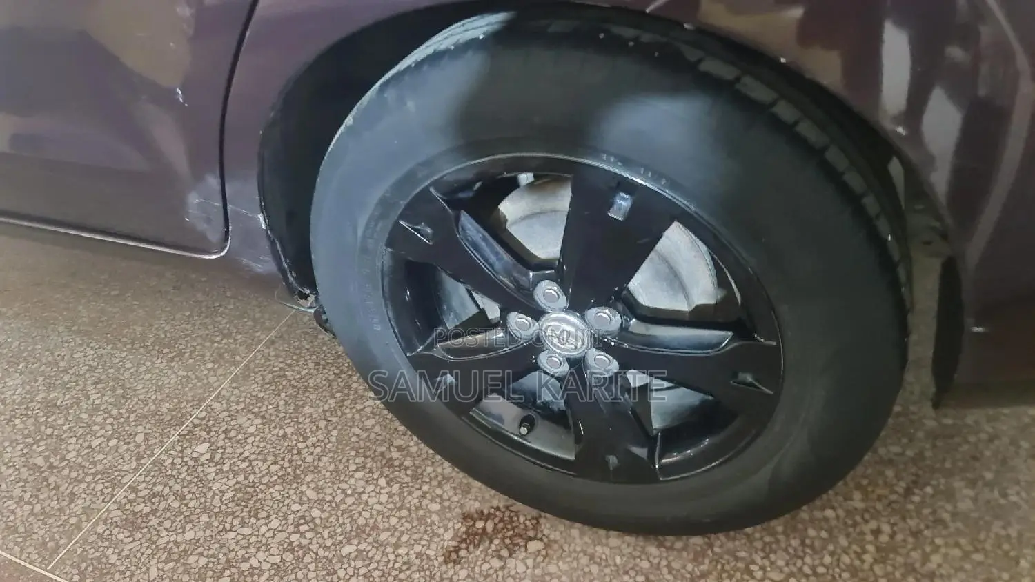 Toyota IST 2011 Purple