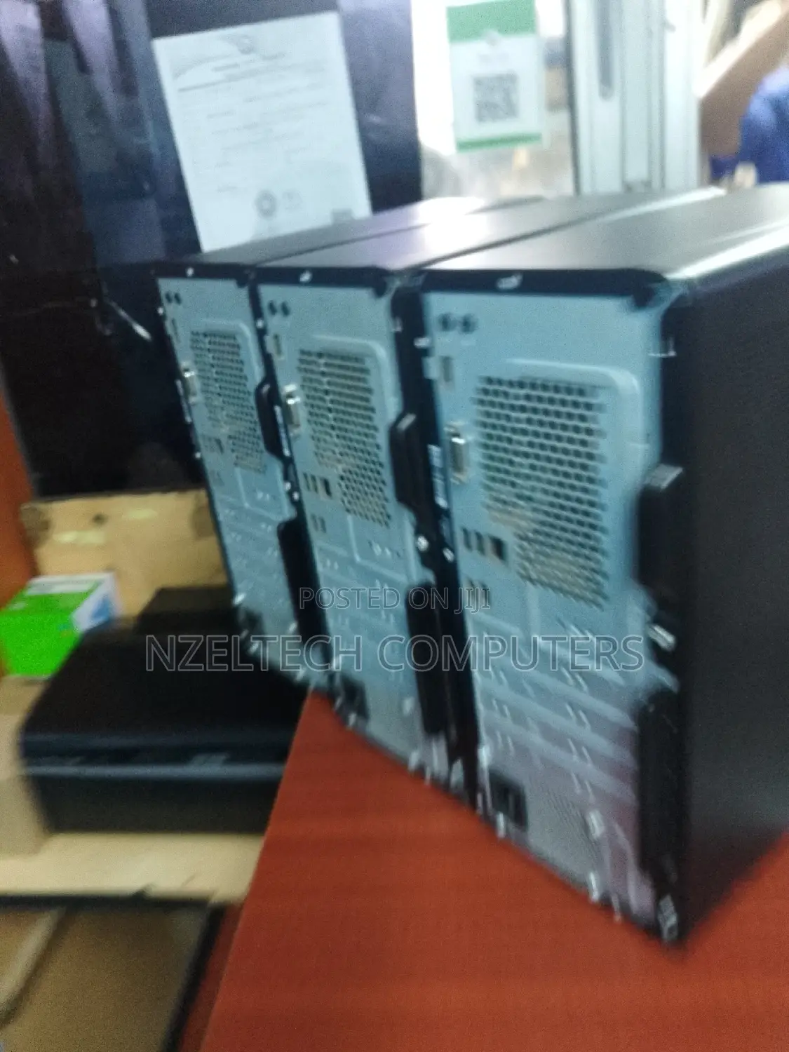 Desktop Computer HP EliteDesk 800 G3 4GB Intel Core I5 HDD 1T
