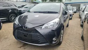 Toyota Vitz 2018 Black