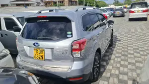 Subaru Forester 2016 Silver