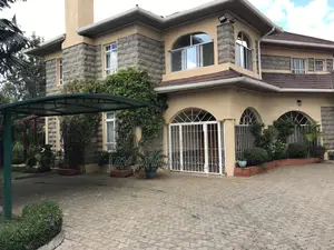 5bdrm Maisonette in Syokimau, Gateway Mall Area for sale