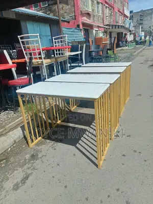 Manicure Marble Table 