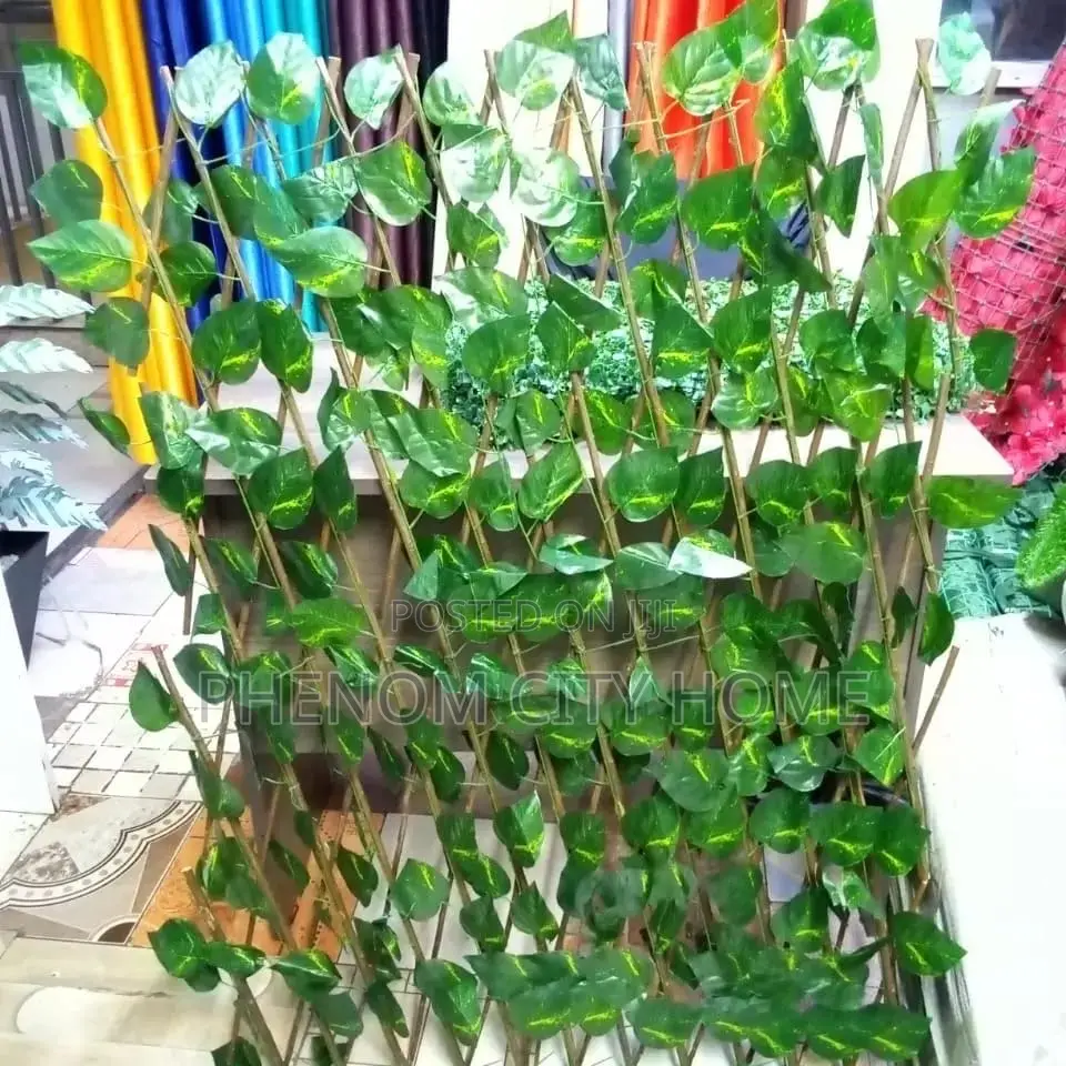 Expandable Artificial Green Fence