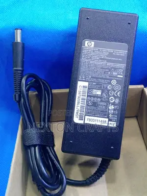 HP Big Pin Adapter Charger