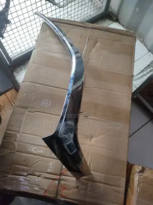 Mazda Demio 2014+ Grille Chrome