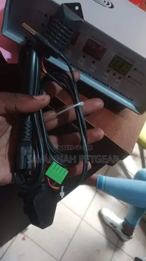 Microcomputer Digital Automatic Incubator Controller