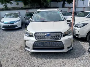 Subaru Forester 2.0XT Premium AWD 2017 Pearl
