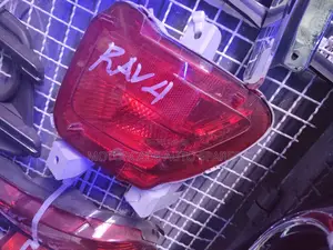 Toyota Rav4 Ac31 Bumper Reflector