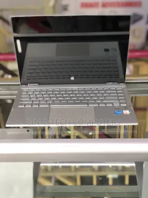 Laptop HP Pavilion X360 8GB Intel Core I5 SSD 256GB