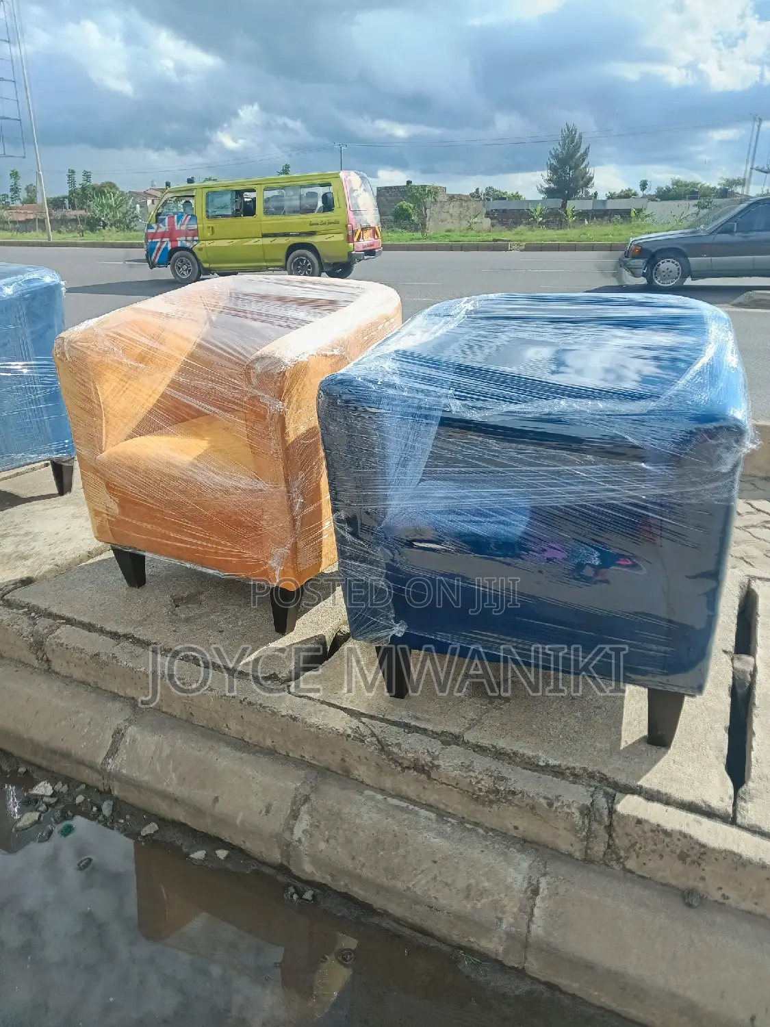Reception Seats, Pedicure Seats or Sofa 