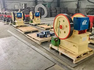 Small Mining Machines PE 150x250 Stone Crushing Jaw Crusher