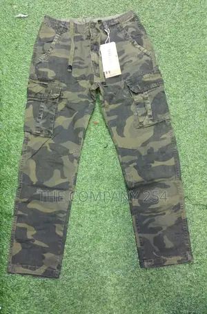 Good Quality Designer Assorted Combat Cargo Side Pocket Pant