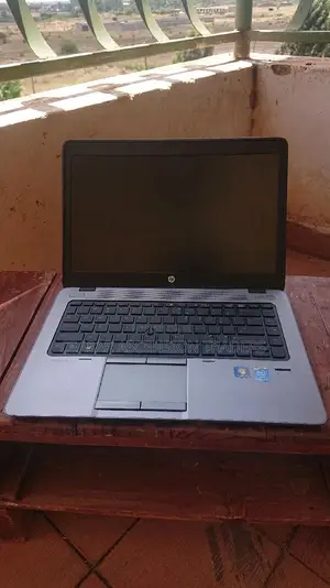 Laptop HP EliteBook 840 G1 4GB Intel Core I5 HDD+SSD 750GB