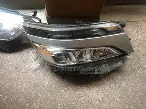 Toyota Voxy 2018 Headlight