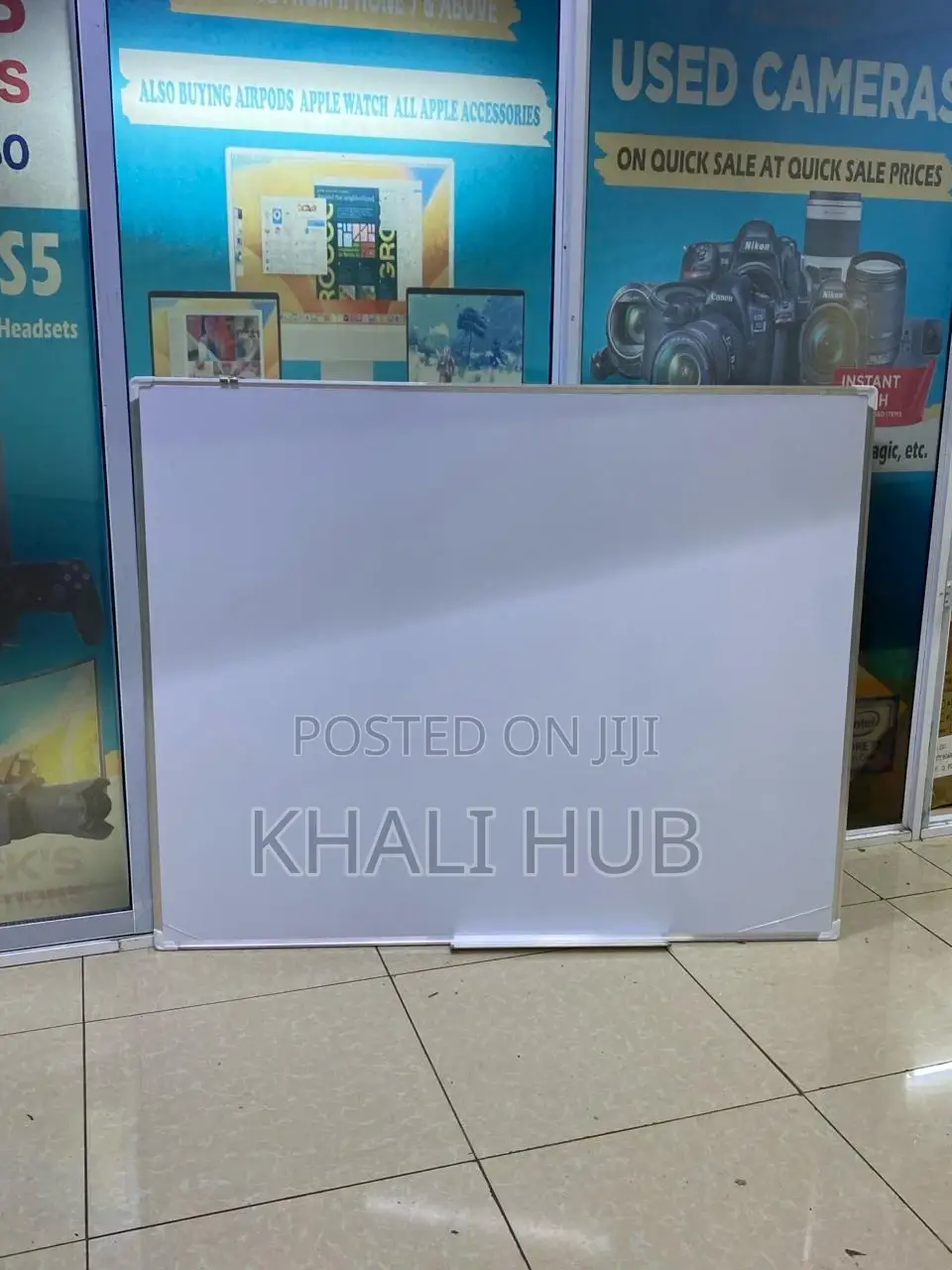 Whiteboard• Whiteboard• Whiteboard √Whiteboard→Whiteboard