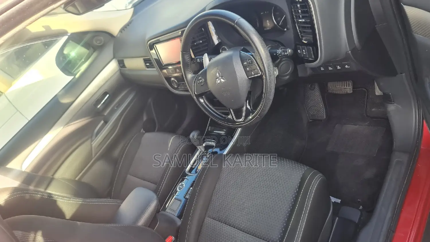 Mitsubishi Outlander 2017 Red