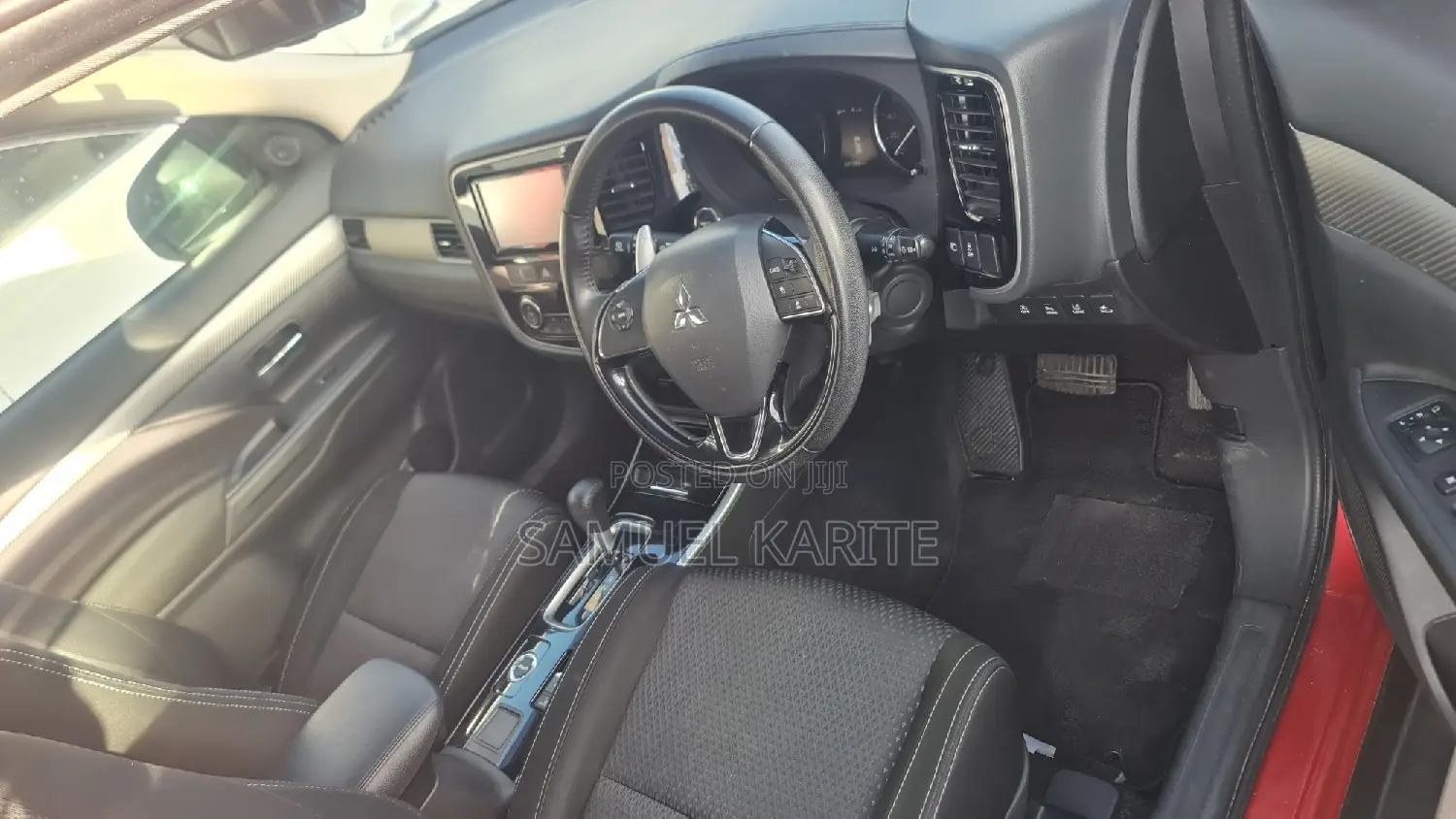 Mitsubishi Outlander 2017 Red