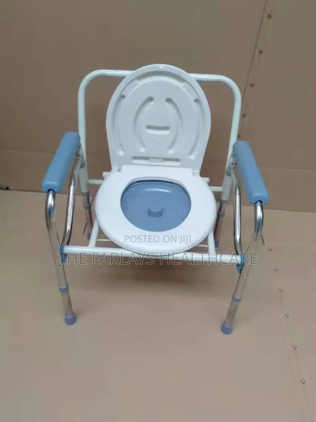 Commode Chair (Easy Carrier.)