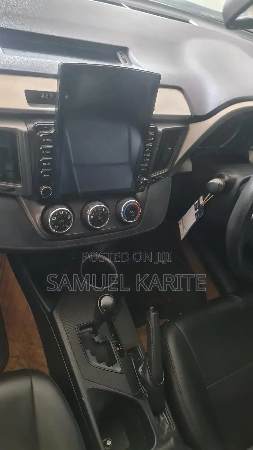 Toyota RAV4 2015 White