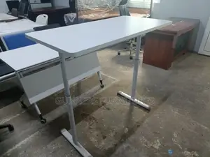 Adjustable Height Table Adjustable Height Table