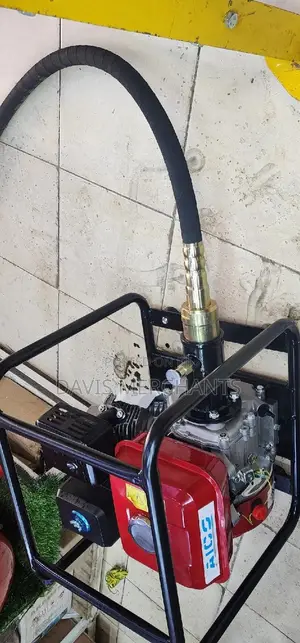 Concrete Vibrator With 45mm Lock Type Poker
