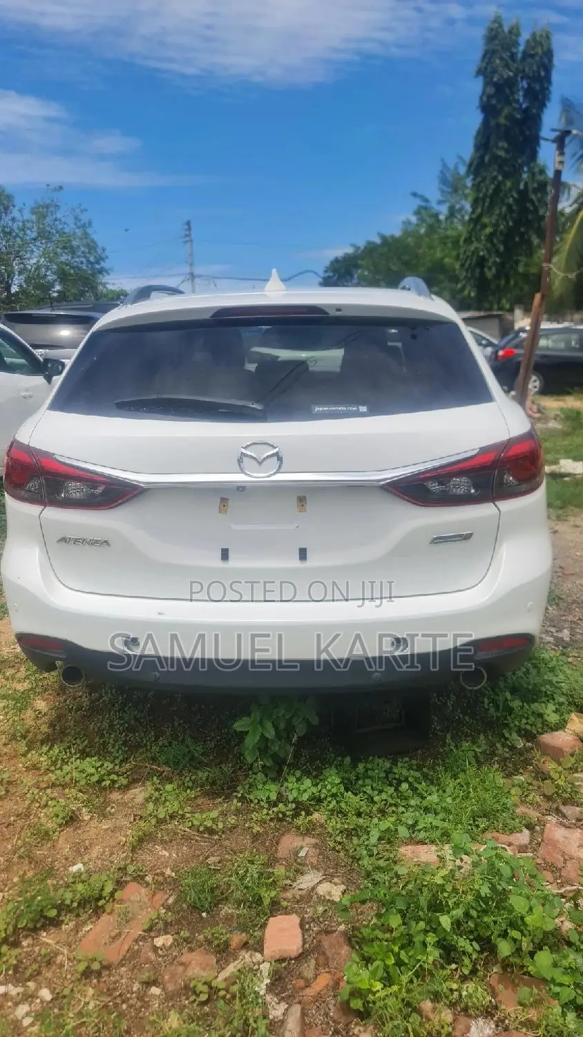 Mazda Atenza 2017 White