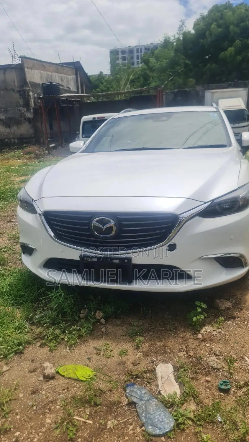 Mazda Atenza 2017 White