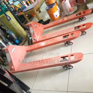 Pallet Truck 3000kg