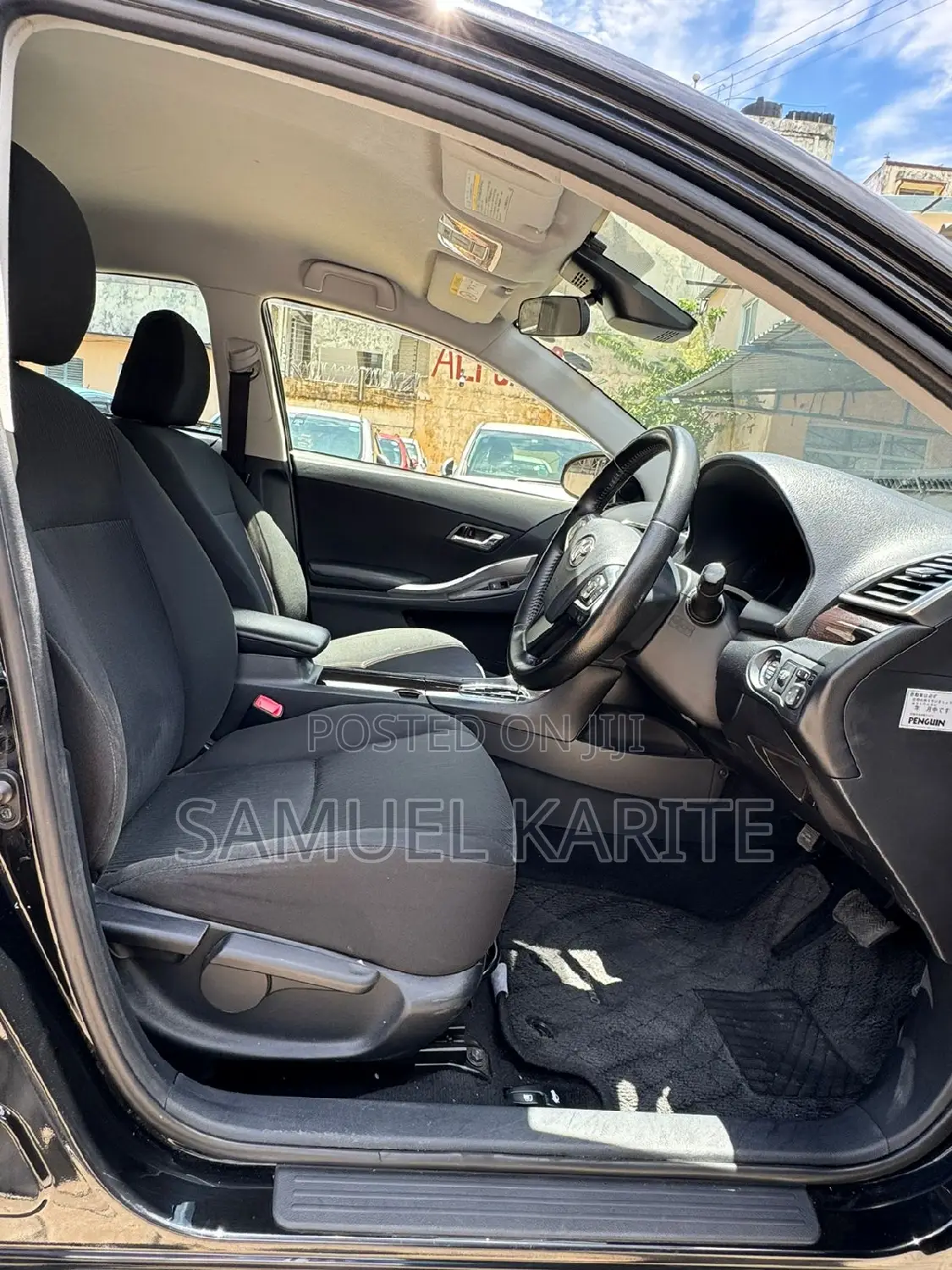Toyota Premio 2017 Black