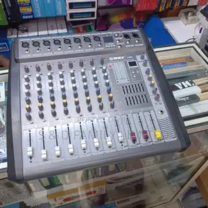 Omax PMR8 Eight Channels Mixer