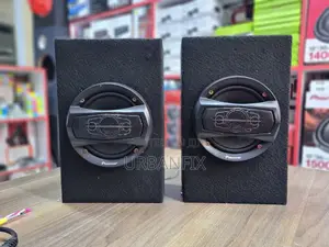 Pioneer 350 Watts 3 Way Round Midrange Speakers