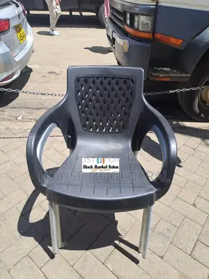 Black Plastic Chairs With Metal Tubing