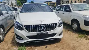 Mercedes-Benz B-Class Base B 250e 2017 White