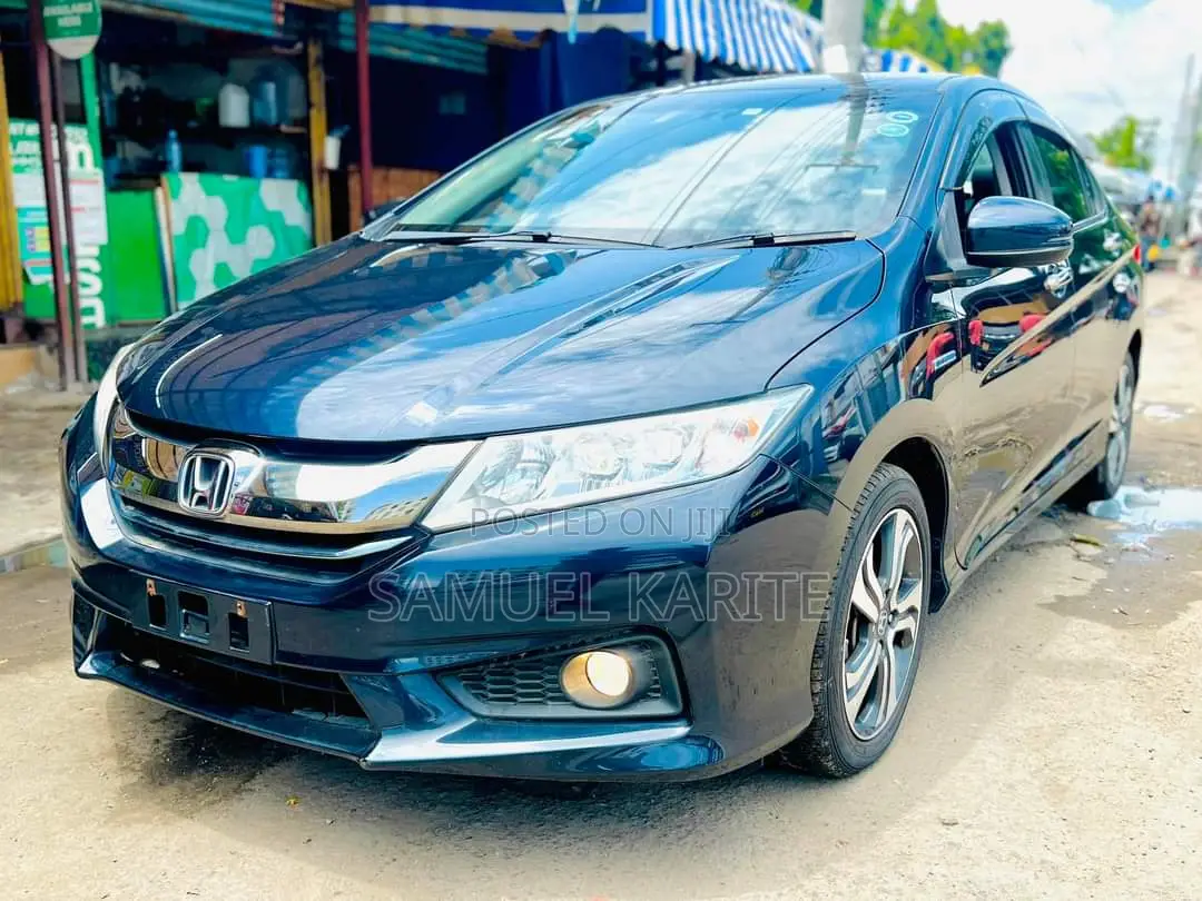 Honda Grace 2017 Gray
