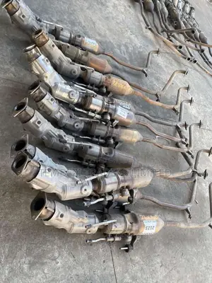 Complete Catalyst Converter Muffler Exhausts and Silencer