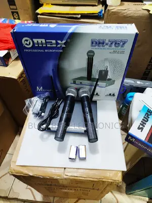 Max 767 Wireless Microphone