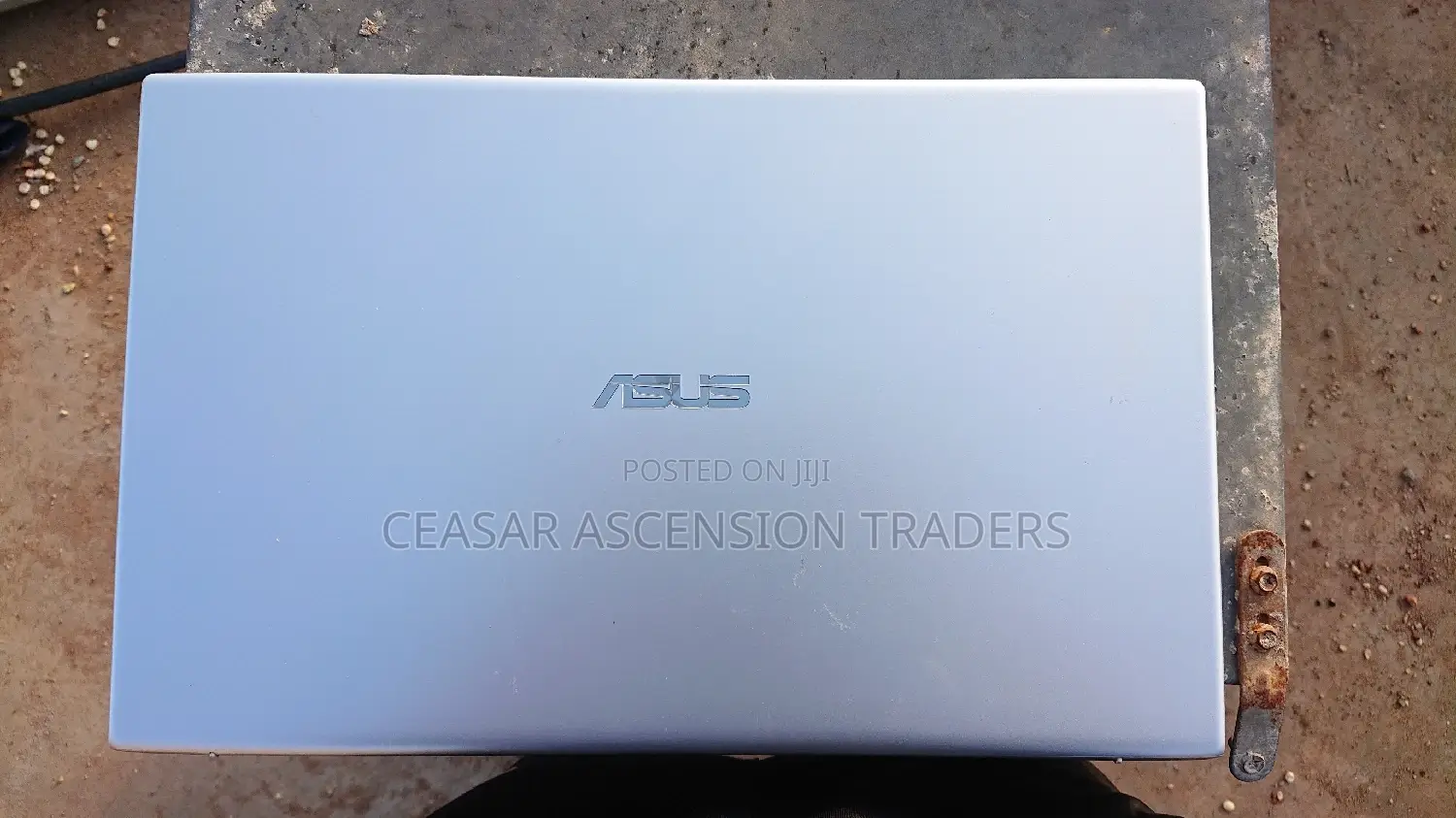 Laptop Asus X71A 8GB Intel Core i3 HDD 1T