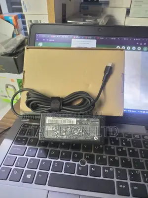 Hp Type C Charger 65 Watts