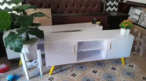 HGH Quality Tv Stand